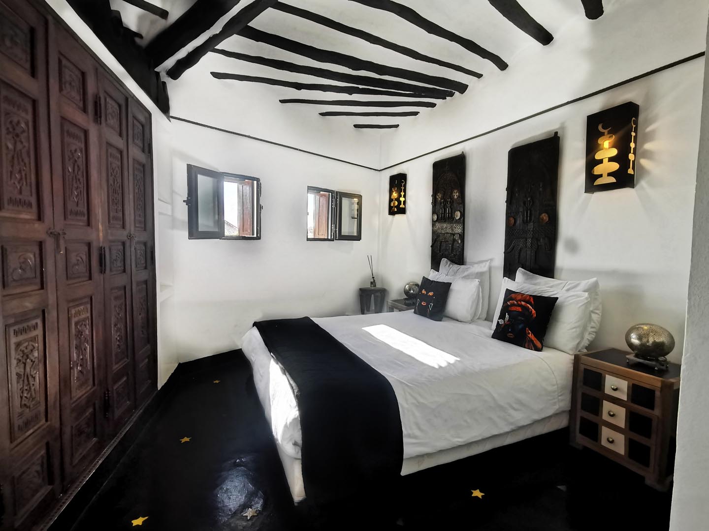 African Room interior, Riad Dar Alhambra