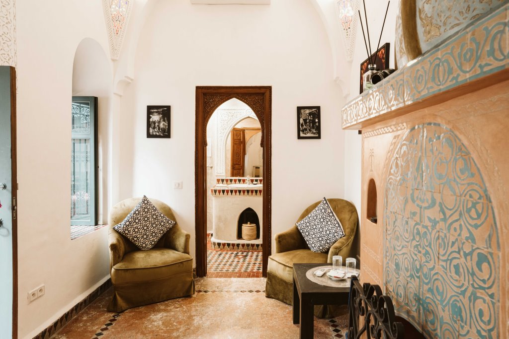 Limoni Room interior, Riad Dar Alhambra