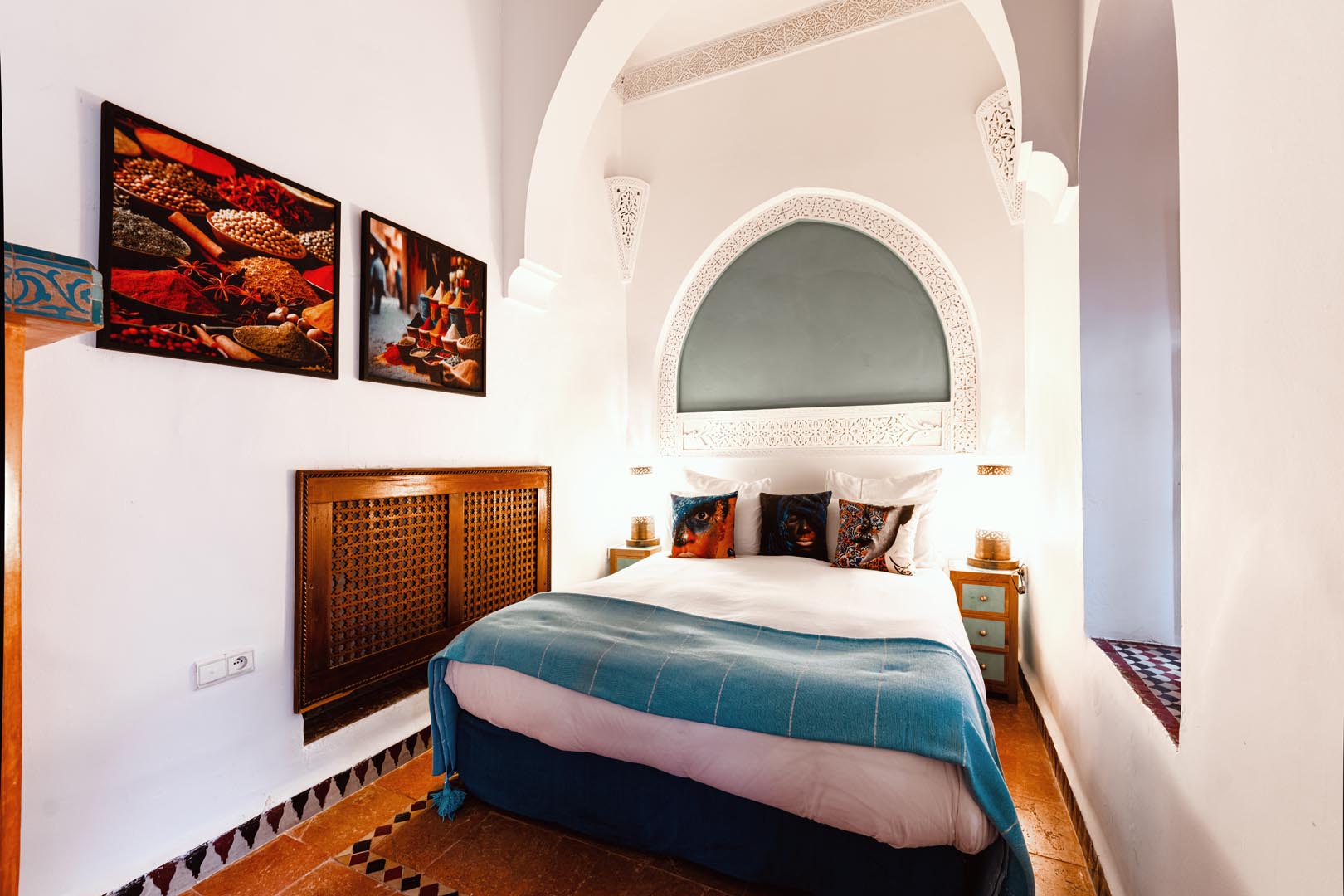 Chaouen Suite with blue painted ceilings and marble floors, Riad Dar Alhambra Marrakech